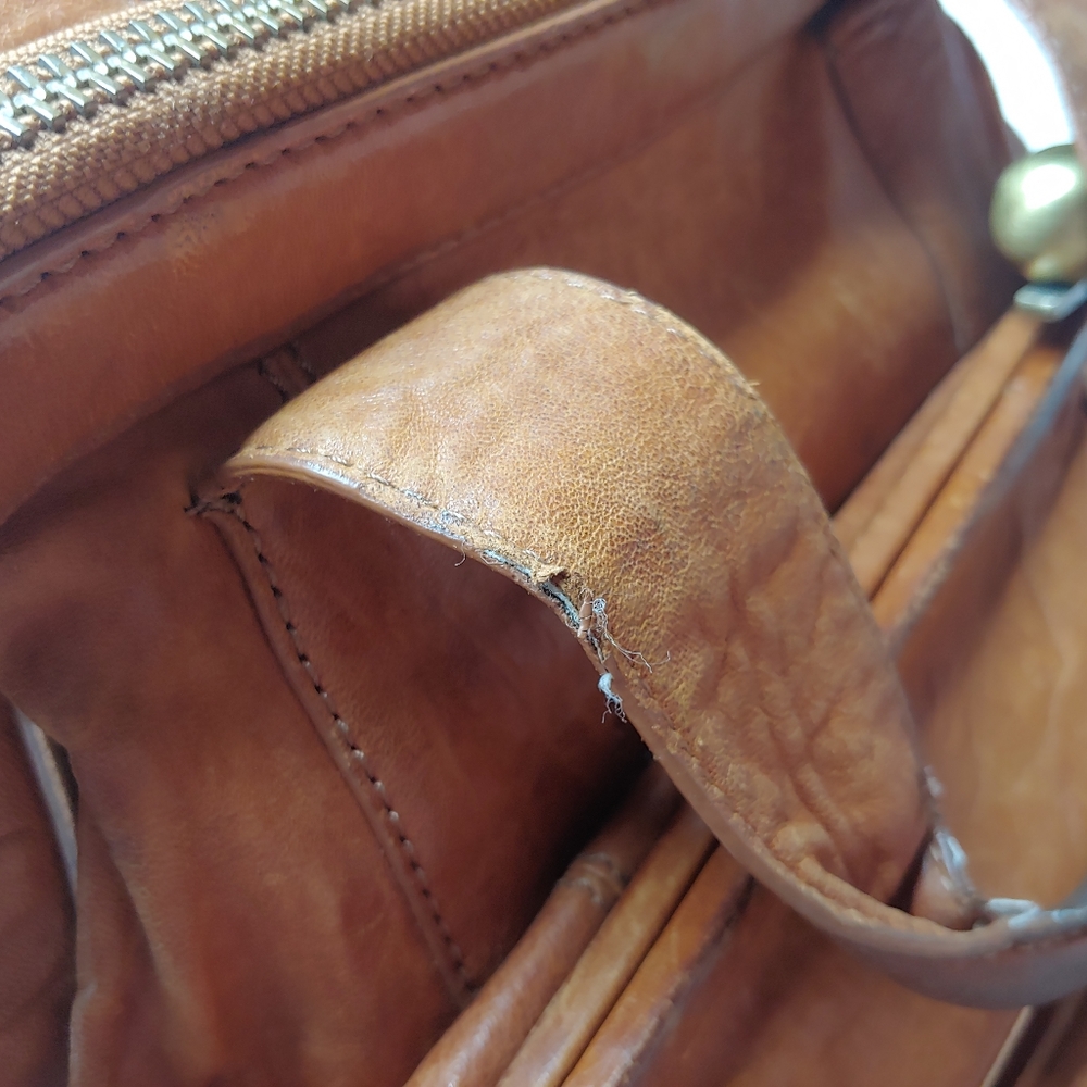 Betsey Johnson | Brown Leather Purse Vintage zip patina loved large oversized - Picture 6 of 12